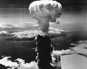 Mushroom cloud from the Nagasaki atom bomb rises some 60,000 feet (11 miles) into the atmosphere
